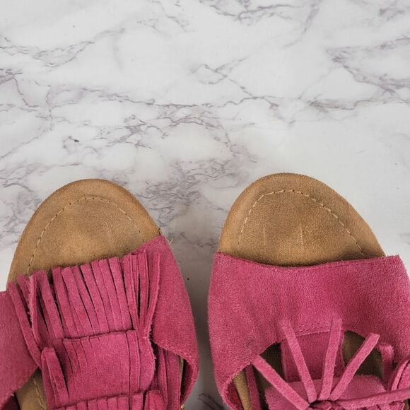 Minnetonka Pink Suede Fringe Platform Wedge Sandals Women's Size 9 - Picture 12 of 14